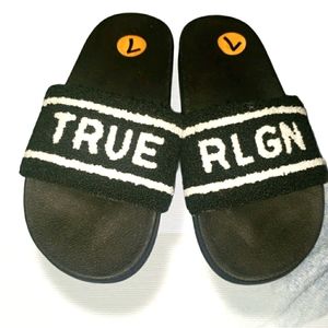 TRUE RELIGION SLIDES SIZE 7